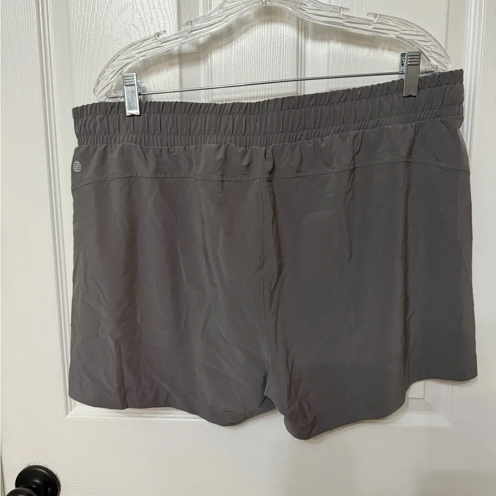 ZELLA grey light weight active‎ shorts grey size 1X